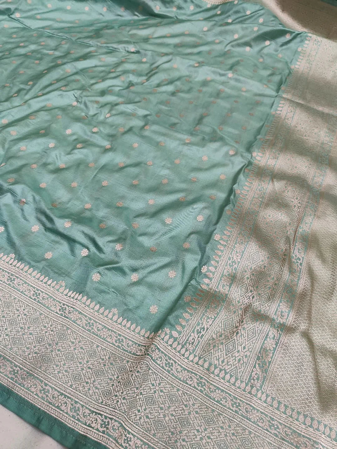 Pure Katan Silk Banarasi Saree | Mint Green Floral Buti | Silver Gold Zari Weave | KATAN BANARAS