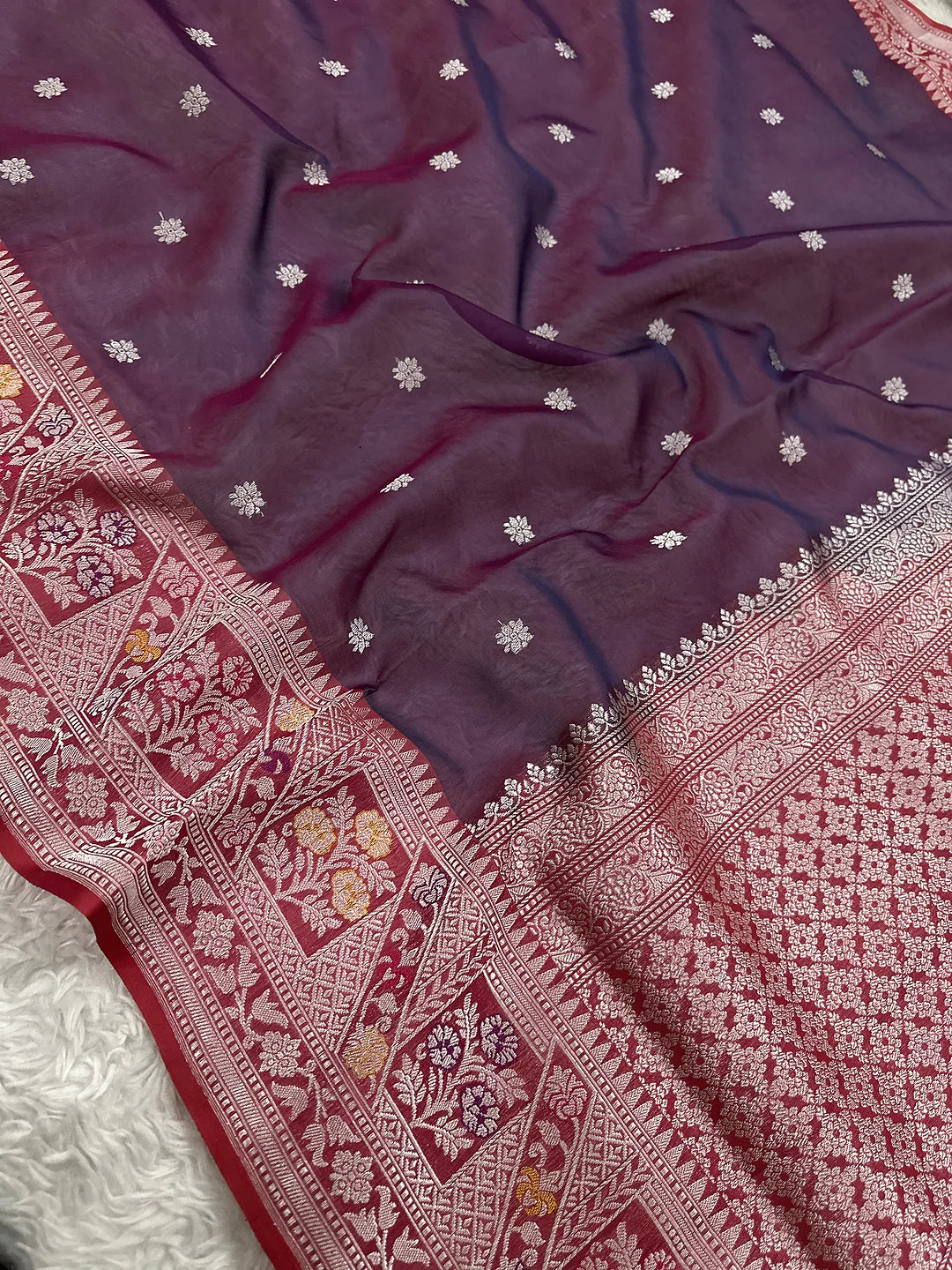 Jamuni Pure Kora Silk Kadhwa Buti Handloom Banarasi Saree Ektara weave