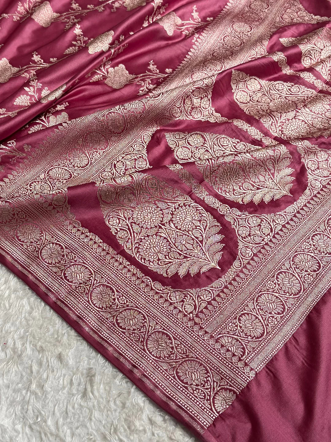 Silver Blossom — Mashru Silk Banarasi Saree in Mauve Pink