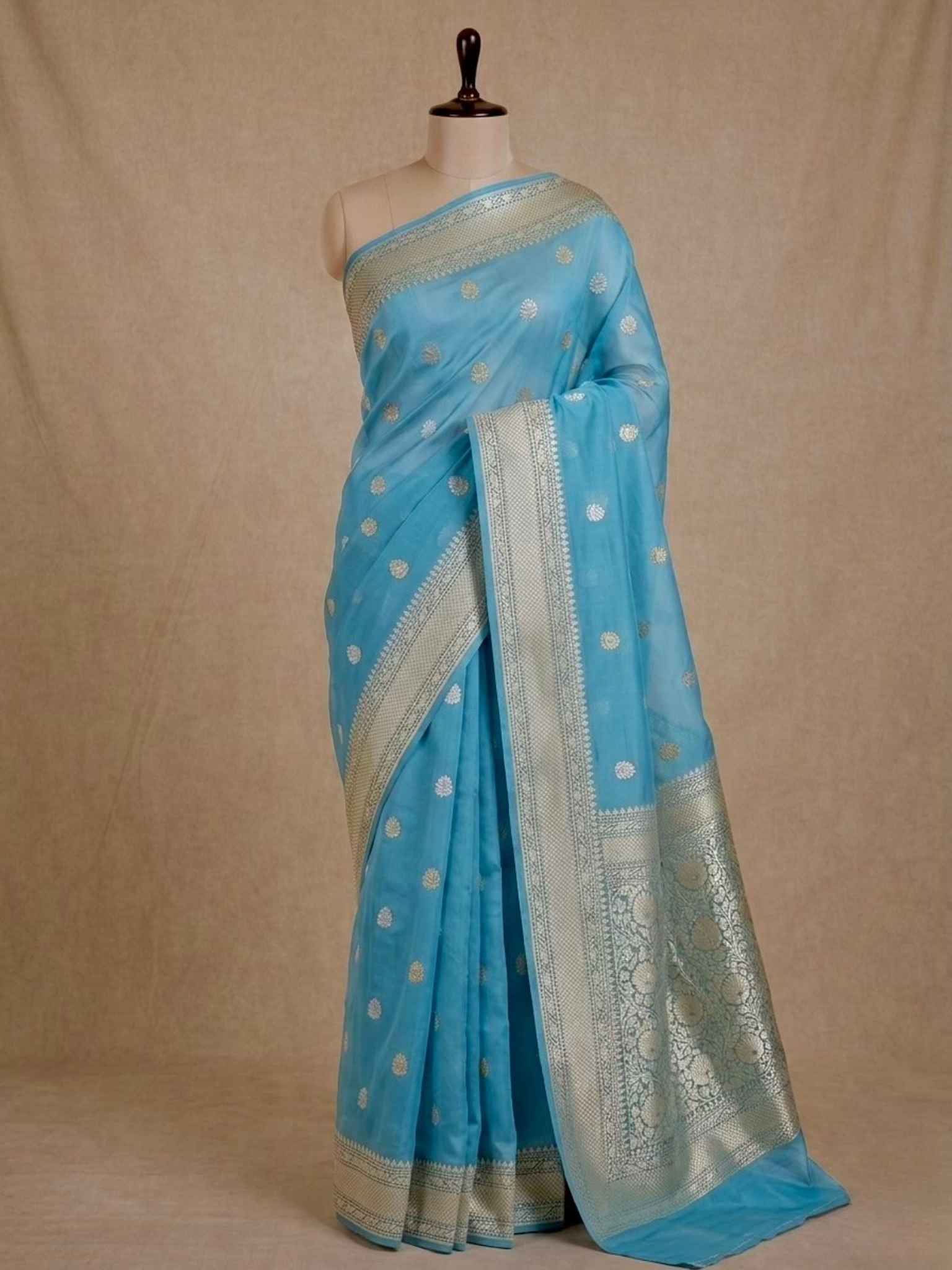 Pure Kora Silk Banarasi Saree – Handwoven Zari Weaving | Lightweight Ethnic Wear
