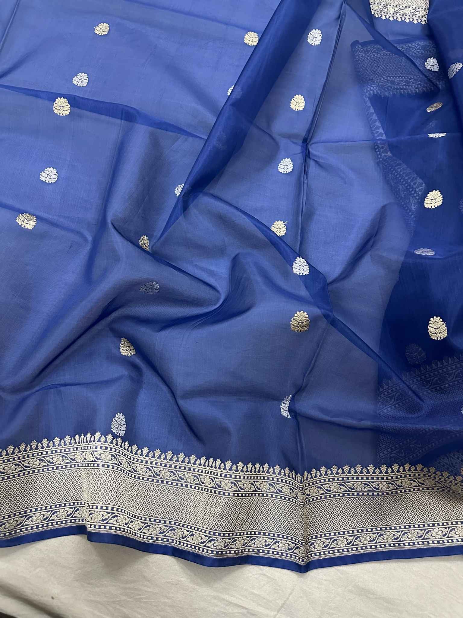 Pure Kora Silk Banarasi Saree – Traditional Handloom Zari Work | Festive & Bridal Wear