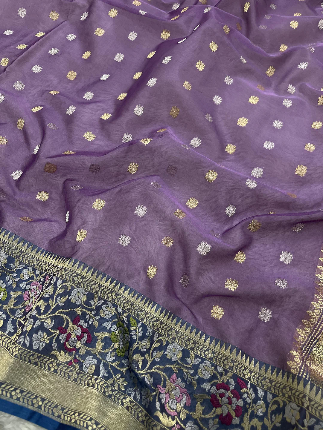 Pure Kora Silk Kadhwa Buti Sona Rupa Zari Handloom Banarasi Saree | Lavender with Navy Meenakari Border | KATAN BANARAS