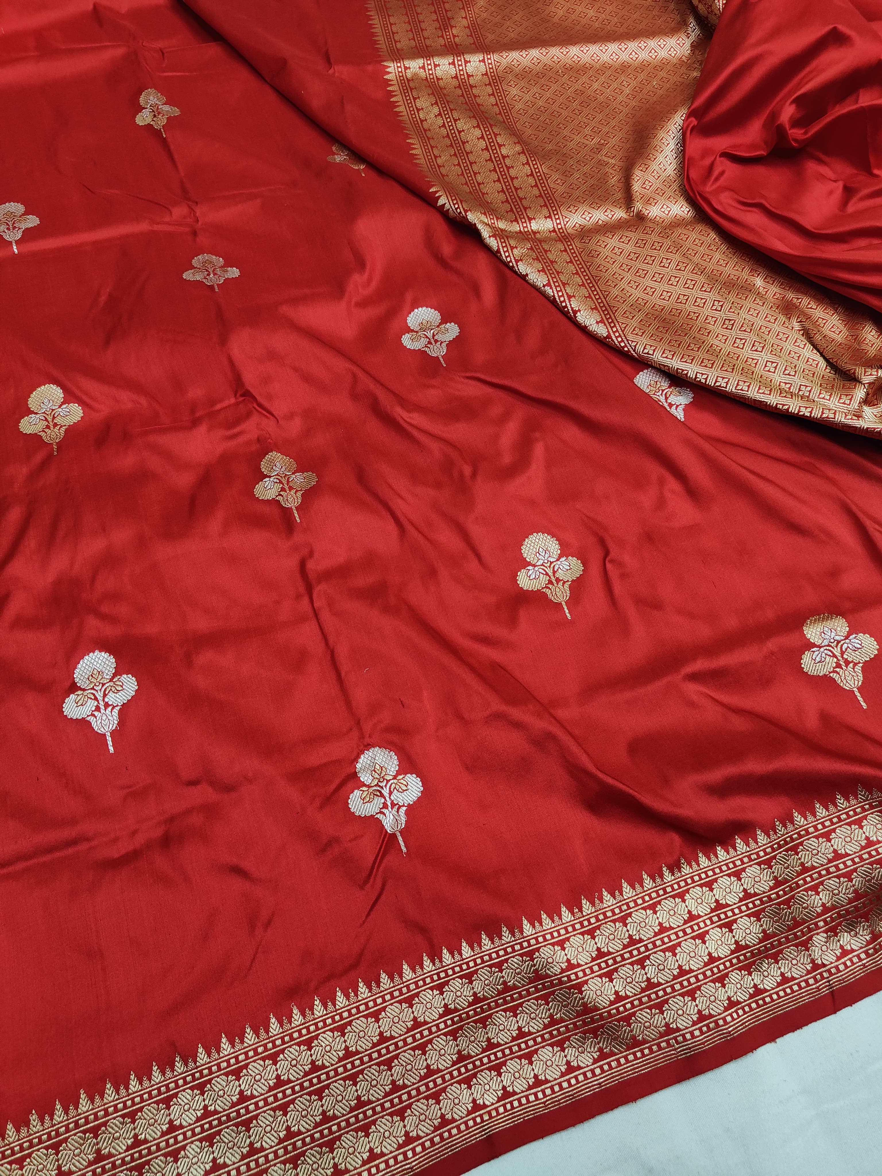 Pure Katan Silk Kadhwa Buta Banarasi Saree – Red | Sona Rupa Zari & Tilfi Minakari