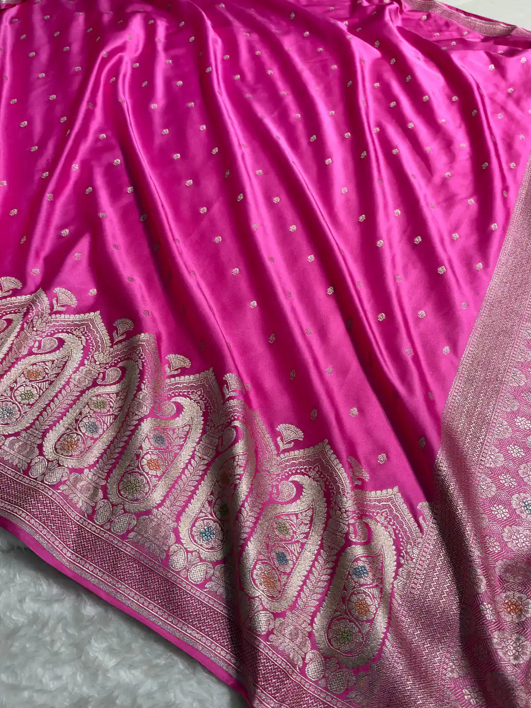 Fuchsia Flourish — Mashru Silk Banarasi Saree in Fuchsia Pink