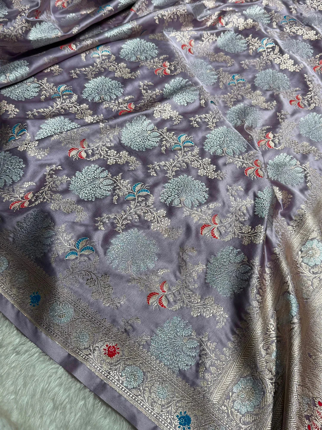 Lavender Reverie — Mashru Silk Banarasi Saree in Dusty Lavender