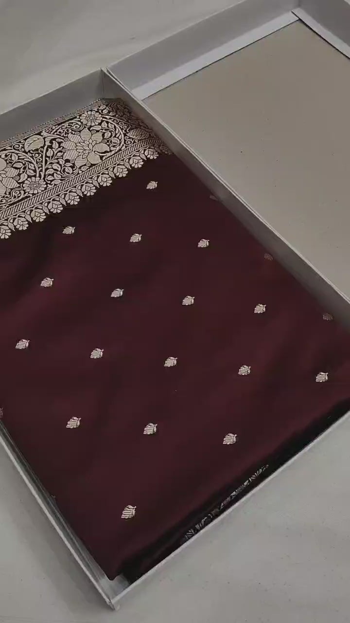 Mashroo Silk Banarasi Saree with gold zari work