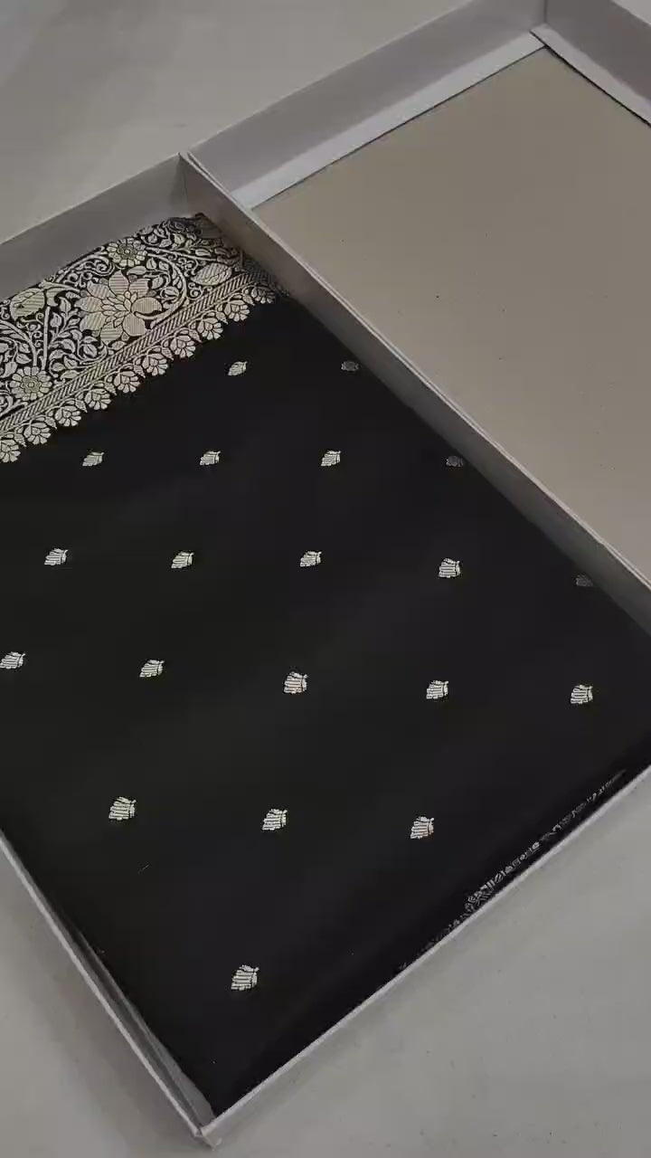 Mashroo Silk Banarasi Saree with gold zari work