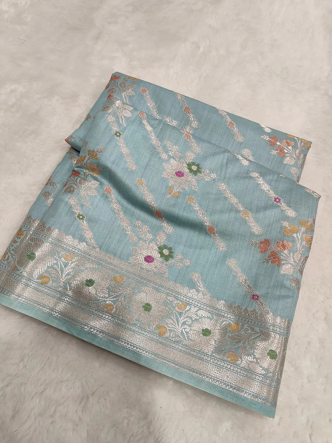 Pure Chiniya Silk Banarasi Saree | Pastel Green Zari Woven Saree from Varanasi - Pure Chiniya Katan Silk Banarasi Saree