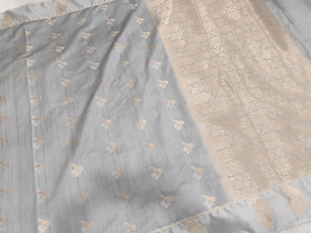 Pure Chiniya Silk Banarasi Saree with Satin Border | Floral Zari Woven Saree - close up zari border of Pure Chiniya Katan Silk Banarasi Saree