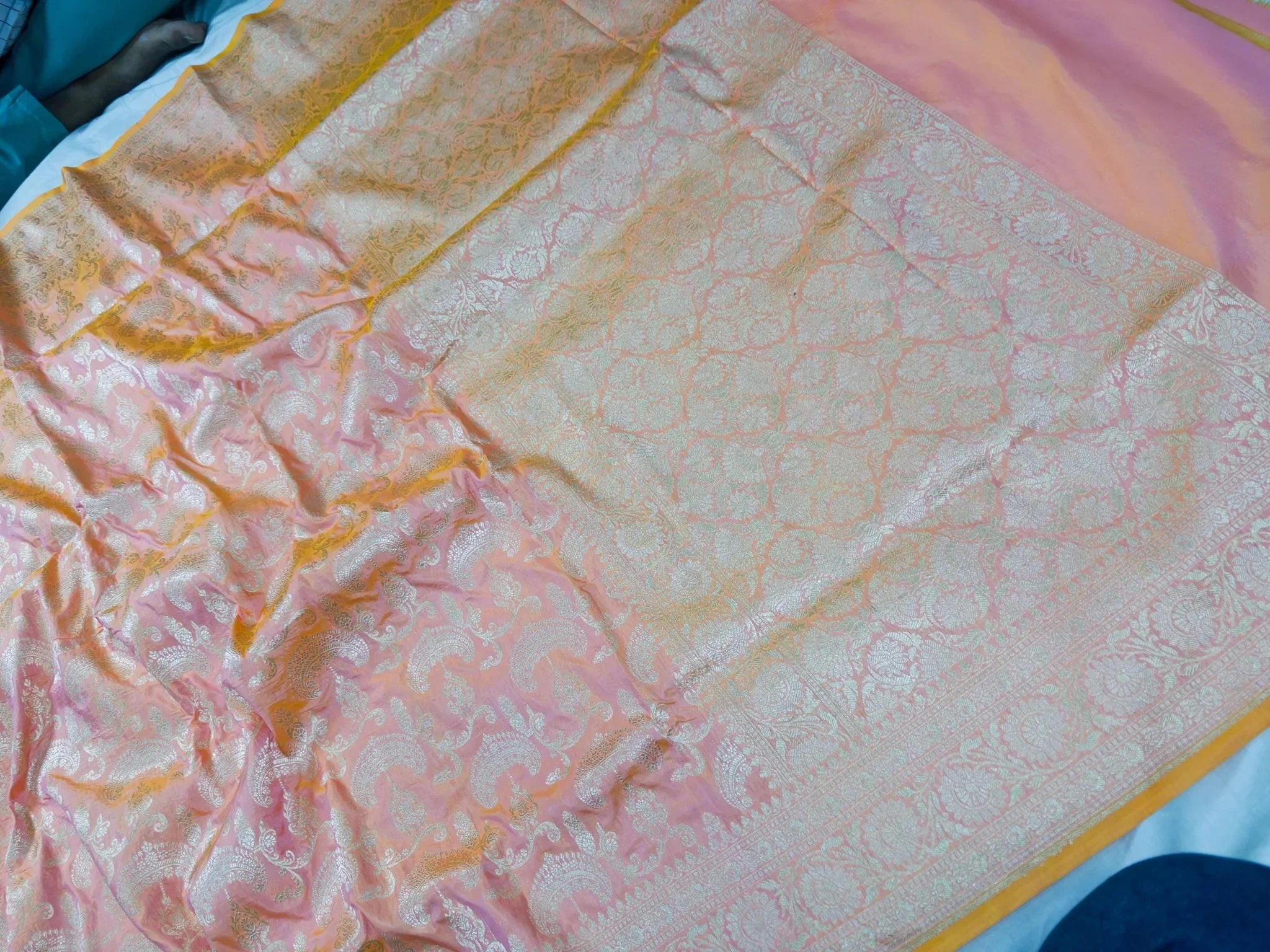 Dual Shade Deep Purple Pure Katan Silk Jaalwork Banarasi Saree Uppada Handwoven - Katan Banaras