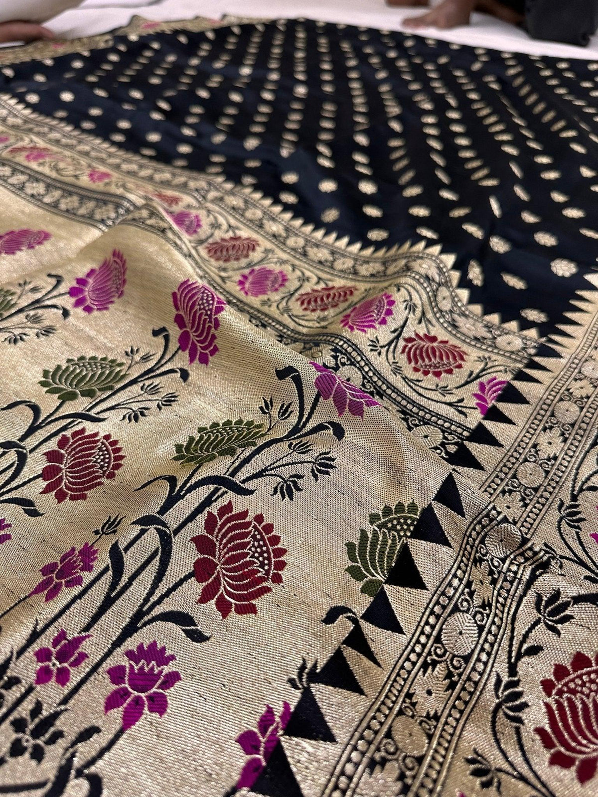 Pure Satin Silk Kadhwa Buta Handloom Saree with Real Zari | Luxury Banarasi Saree - Katan Banaras