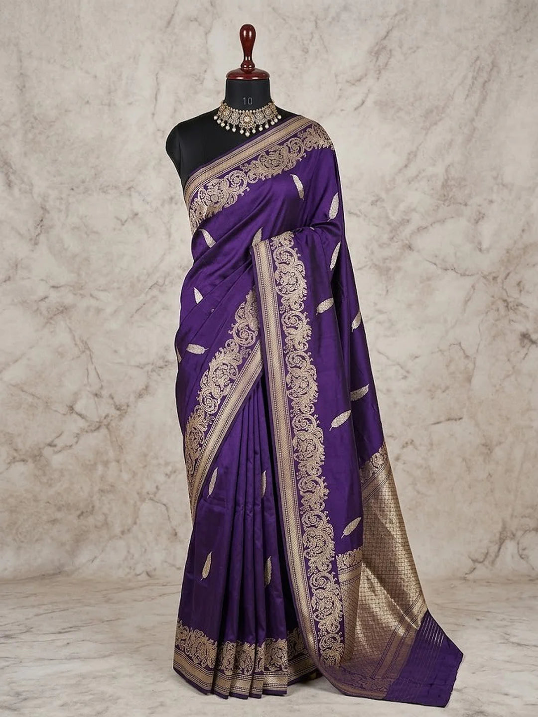 Pure Katan Silk Kadhwa Buta Banarasi Saree | Gold Zari | Purple
