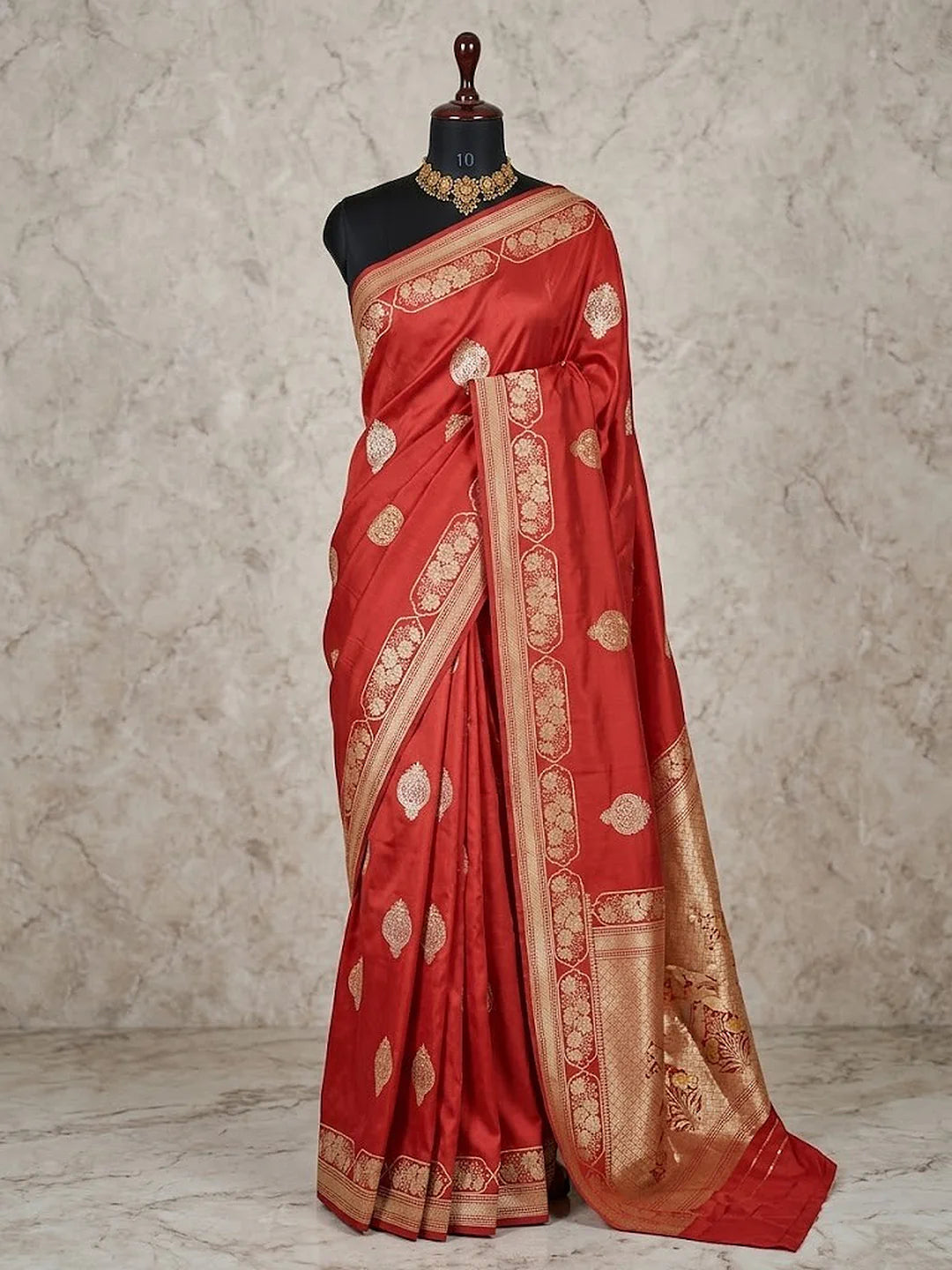 Pure Katan Silk Kadhwa Buta Banarasi Saree – Red | Sona Rupa Zari & Tilfi Minakari