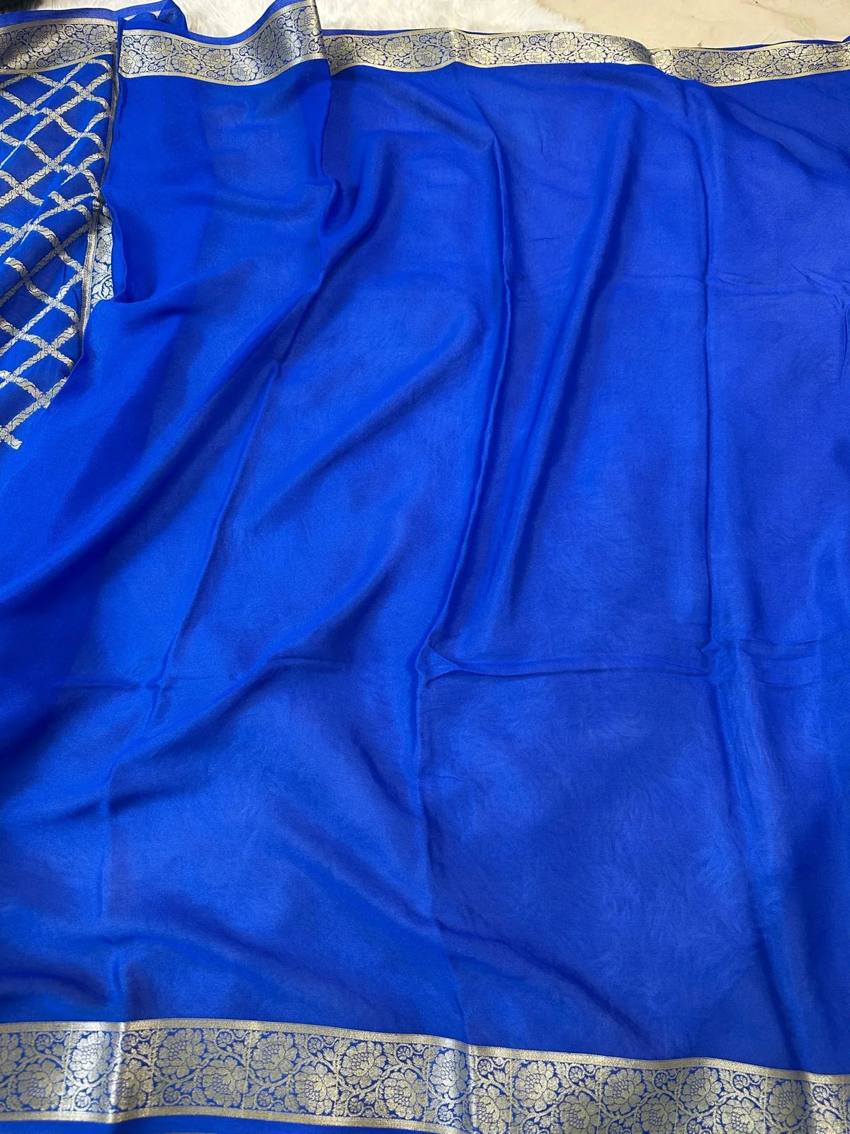 Royal Blue Pure Chiffon Silk Banarasi Saree with Gold Buti and Diamond Jaal Border - Katan Banaras