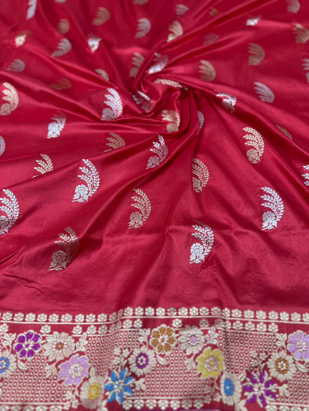 Pure Kora Silk Handloom Banarasi Sareee