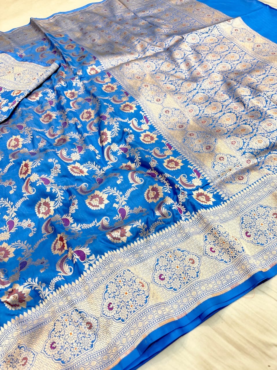 Pure Katan Silk Tilfi Minakari Banarasi Saree – Big Buta Motifs & Heavy Pallu