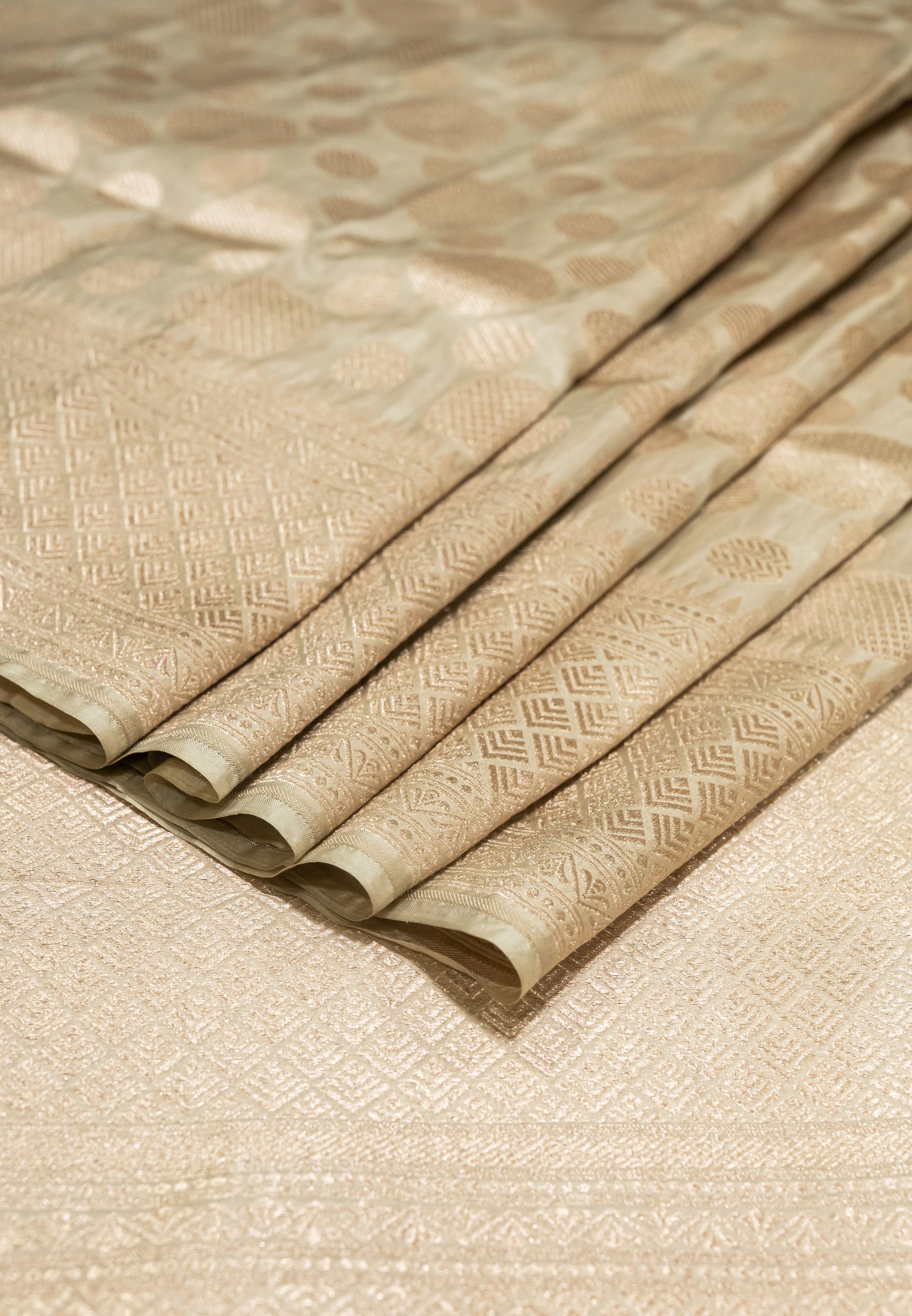 Pure Katan Silk Banarasi Handwoven Saree | Ivory Cream with Self-Tone Gold Zari Buta | Uppada Weave | Bridal Saree