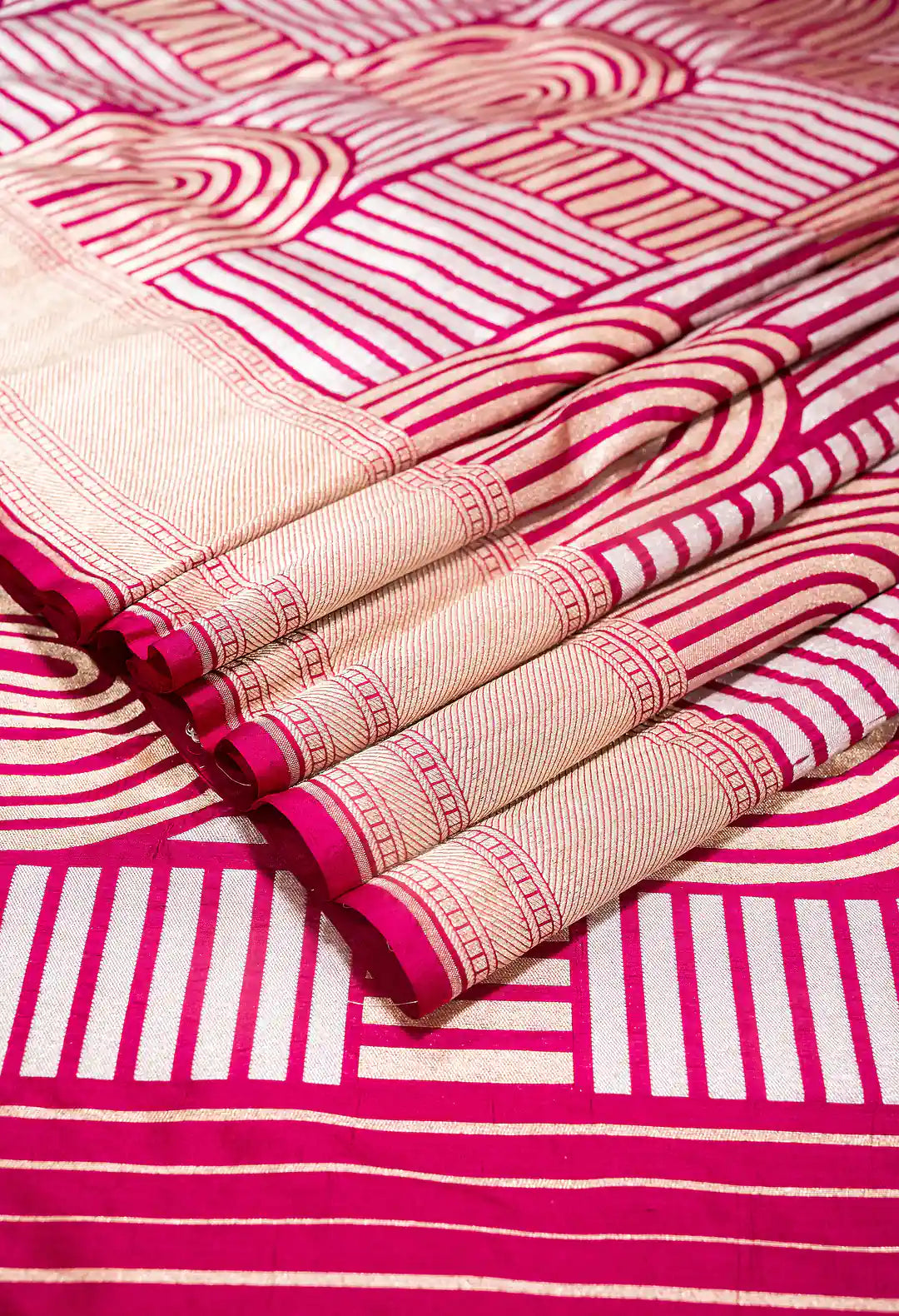 Pure Katan Silk Banarasi Saree in Magenta | Rose Gold Zari Arch Handloom Saree