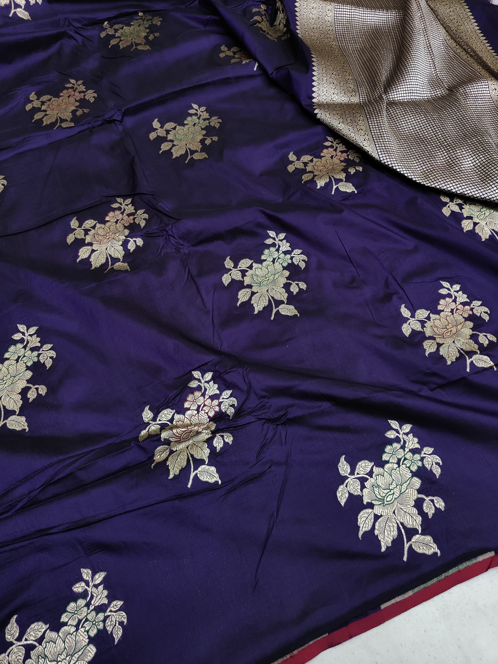 Pure Katan Silk Minakari Banarasi Saree – Floral Brocade work