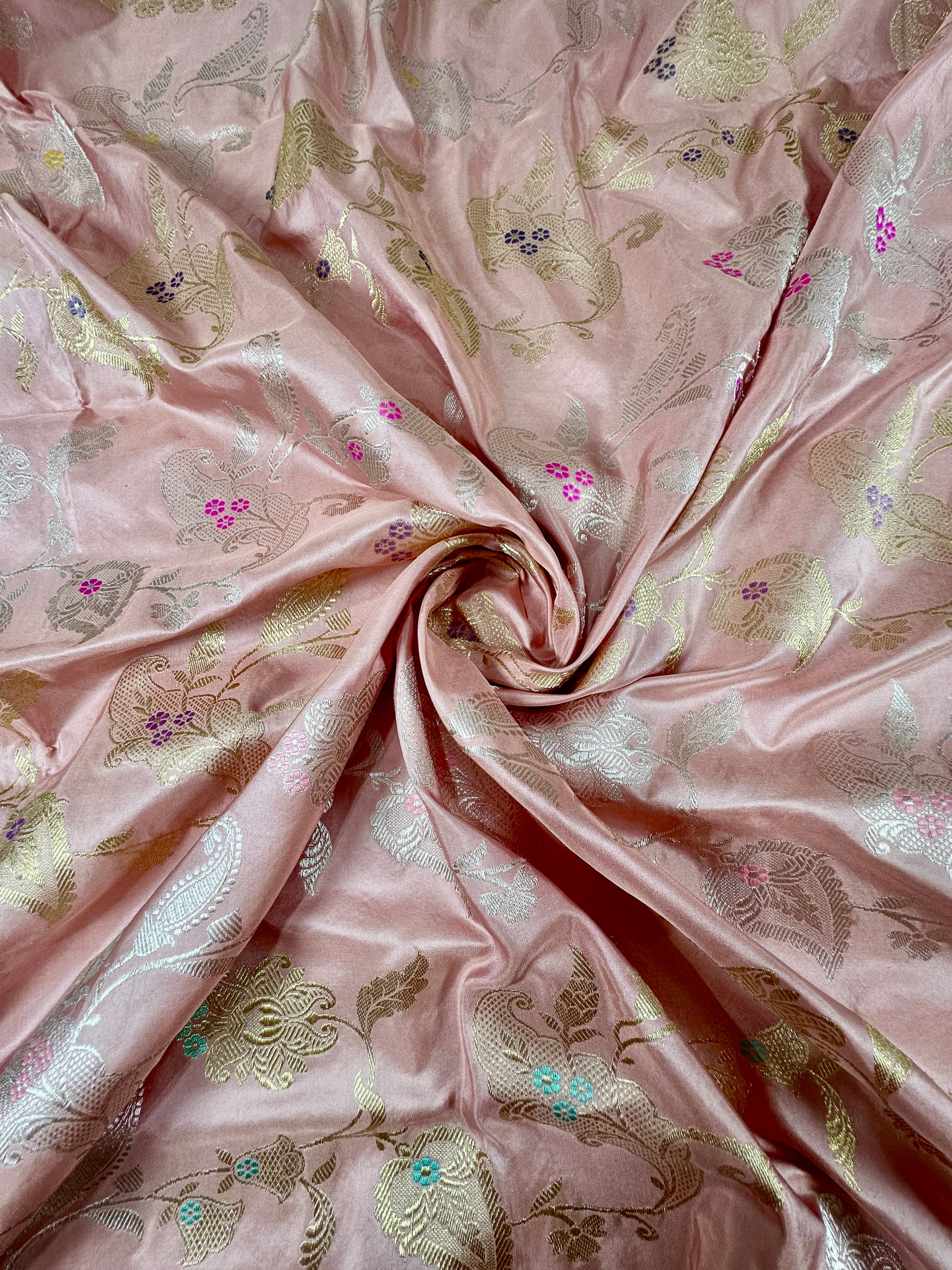 Pure Kora Silk Handloom Banarasi Sareee