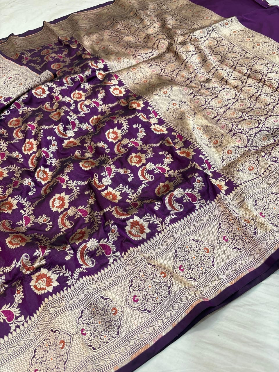 Pure Katan Silk Tilfi Minakari Banarasi Saree – Big Buta Motifs & Heavy Pallu
