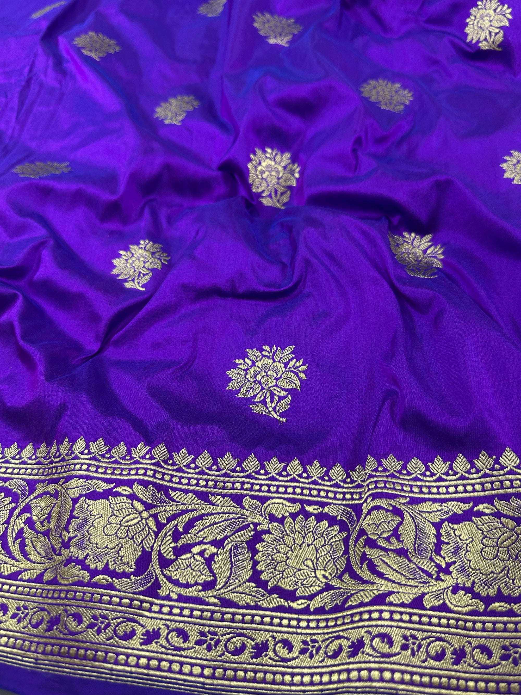 Pure Katan Silk Kadhwa Buta Handloom Saree