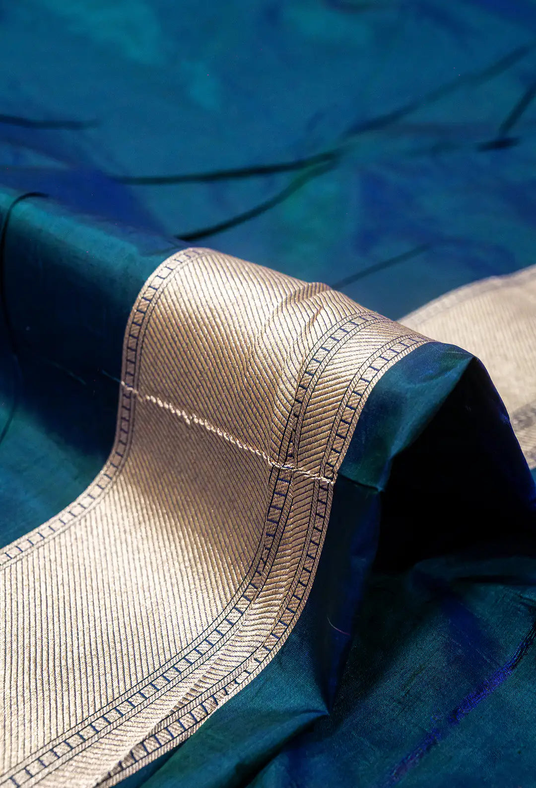 Pure Katan Silk Banarasi Saree in Royal Blue | Silver Zari Arch Handloom Saree
