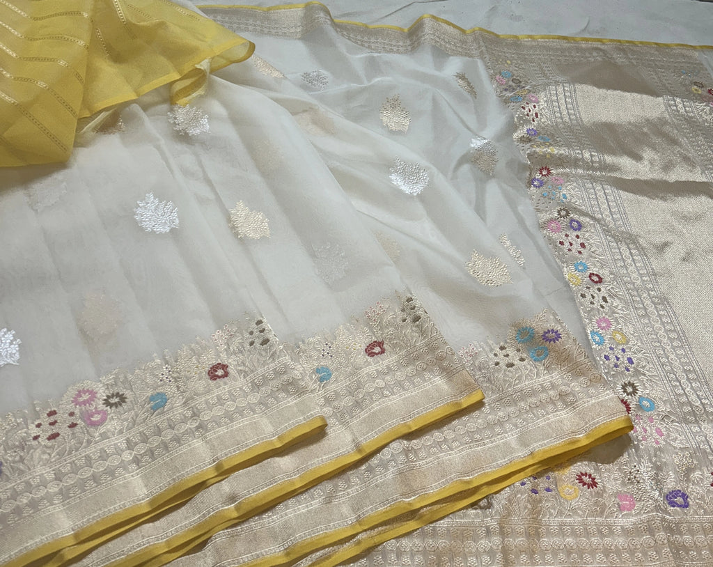 Off White Floral Buta Pure Kora Silk Banarasi Saree