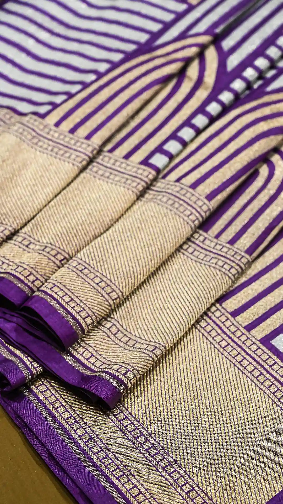 Pure Katan Silk Banarasi Saree in Lavender | Antique Gold Zari Arch Handloom Saree