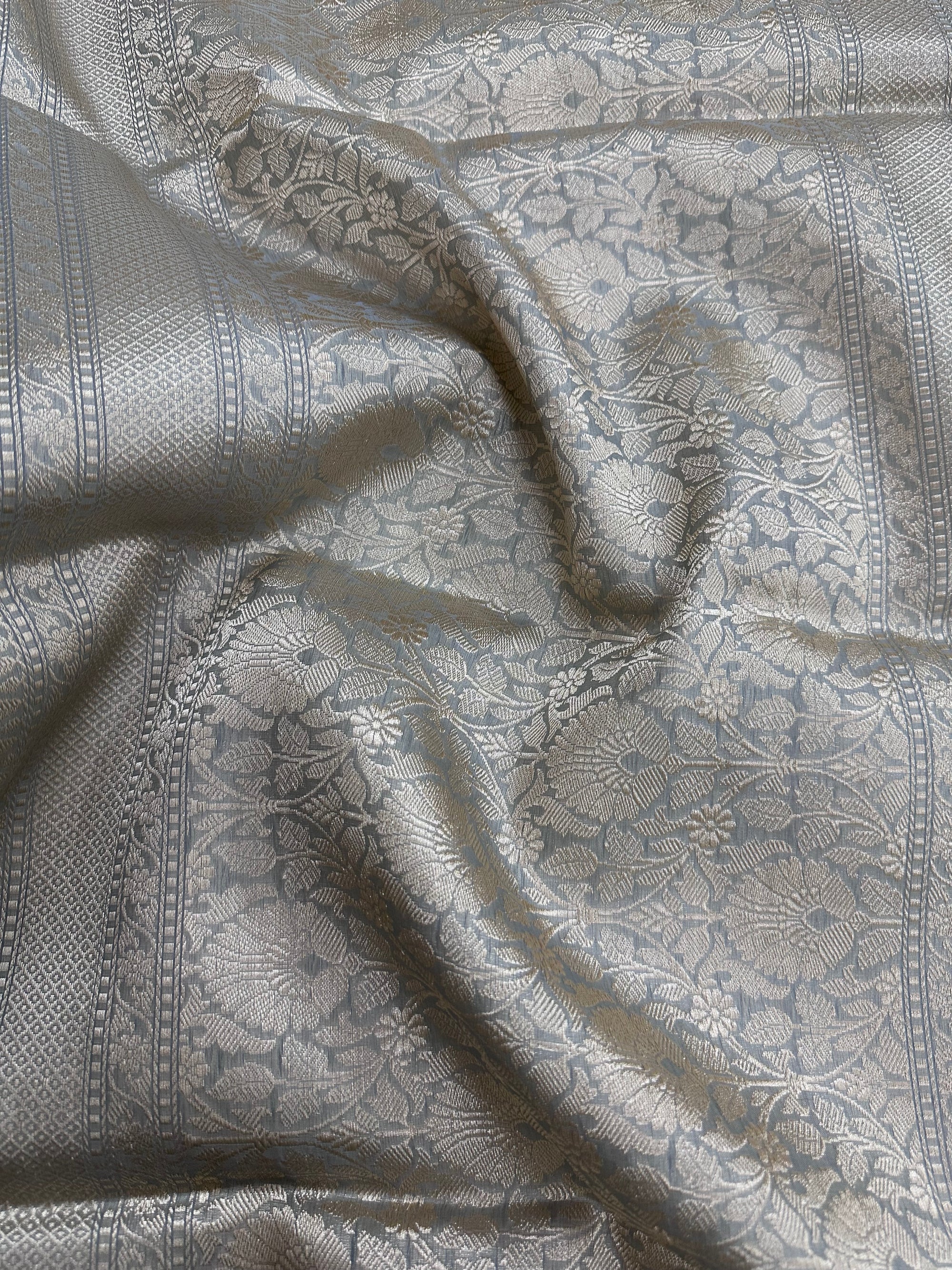 Pure Kora Silk Kadhwa Buta Handloom Saree