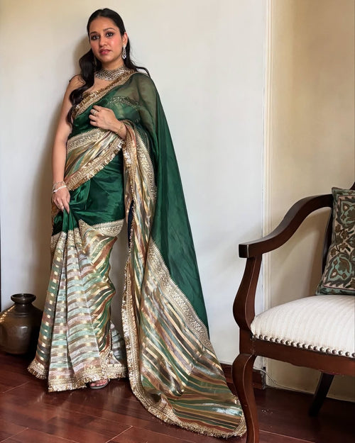 Banarasi Handloom Silk Kaduwa Weaving Saree – With Elegant Scallop Border & Interlock Detailing