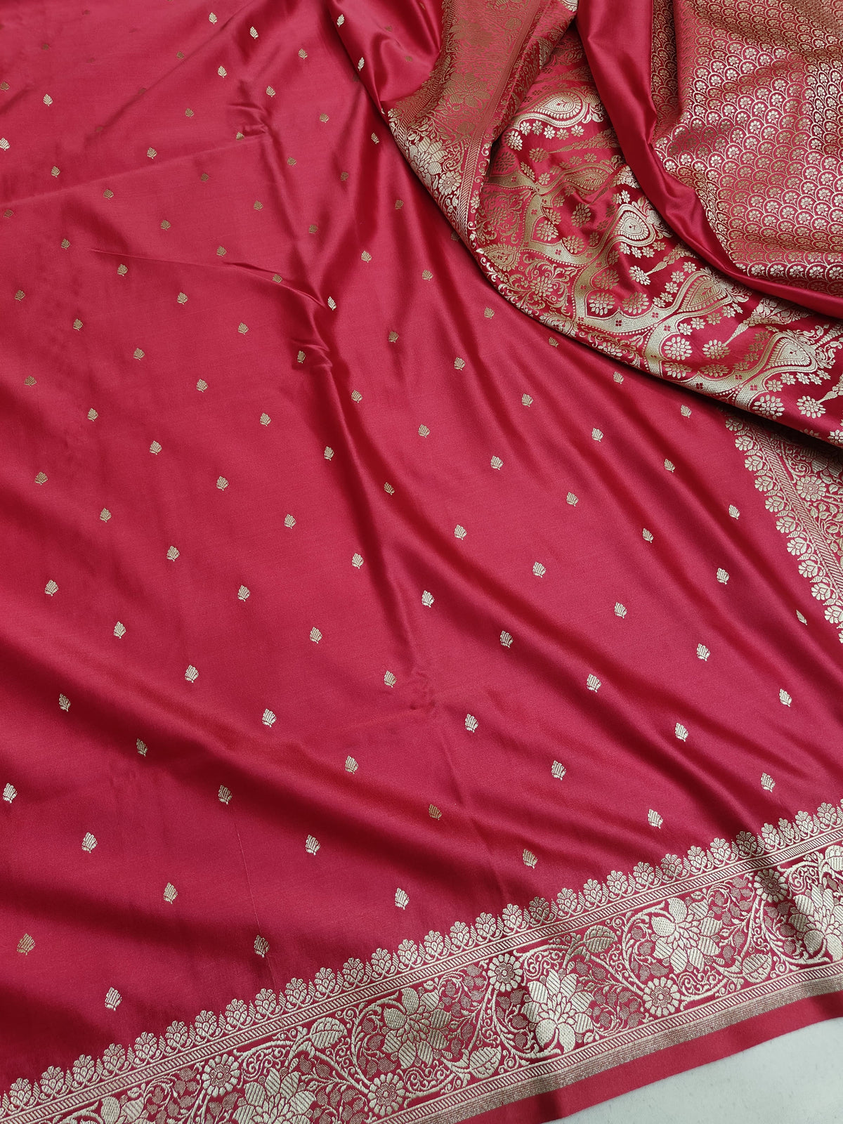 Mashroo Silk Banarasi Saree with gold zari work