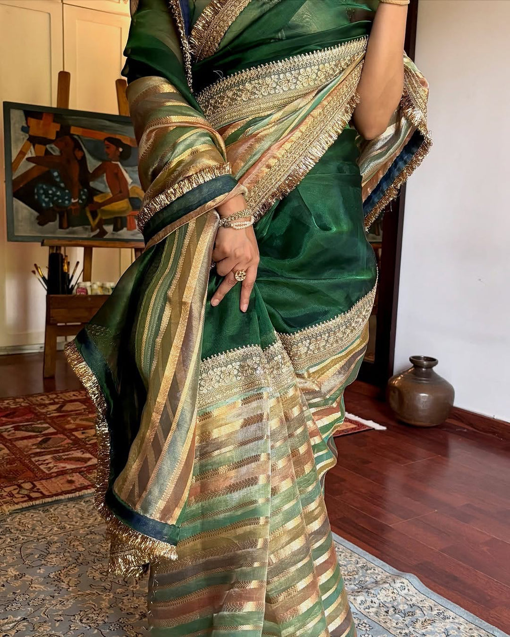 Banarasi Handloom Silk Kaduwa Weaving Saree – With Elegant Scallop Border & Interlock Detailing