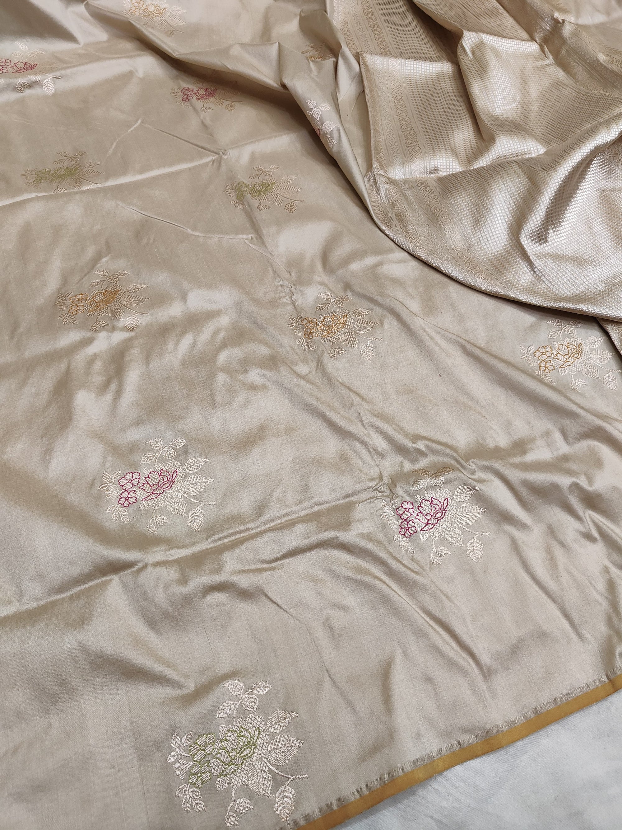 Pure Katan Silk Kadhwa Buta Handloom Saree