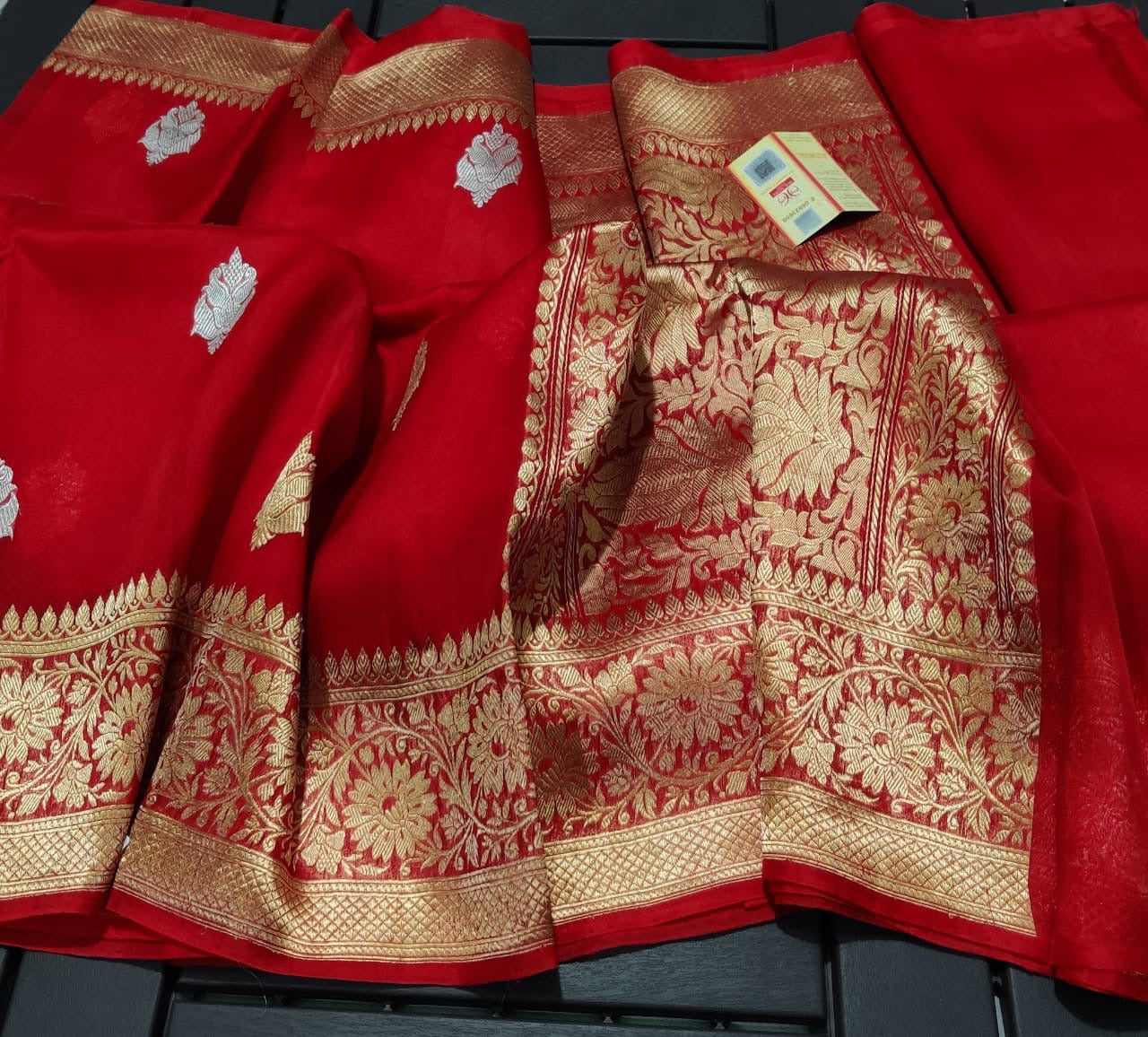 Pure Kora Silk Handloom Banarasi Sareee