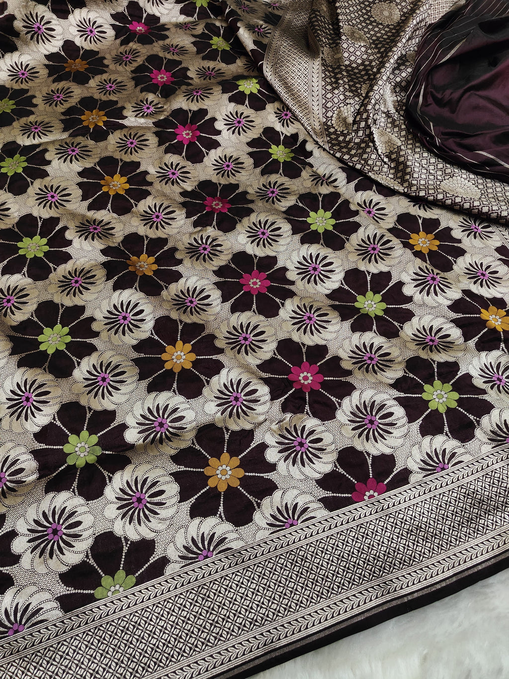Pure Katan Silk Tilfi Minakari Banarasi Saree – Floral Brocade work