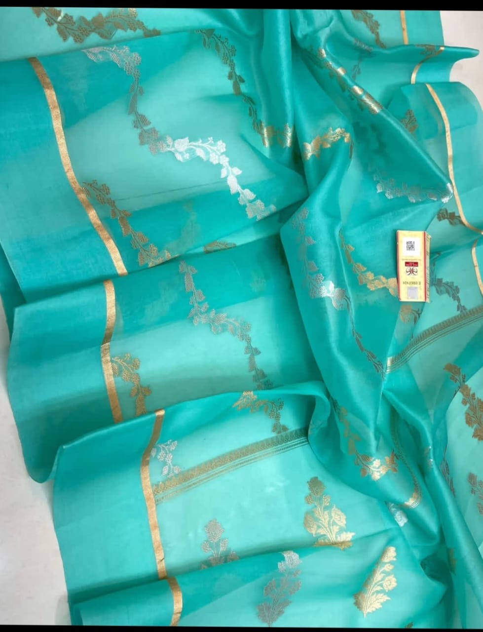 Pure Kora Silk Handloom Banarasi Saree with Intricate Kadhwa Sona Rupa Zari | Wedding & Festive Wear | 100% Authentic from Banaras