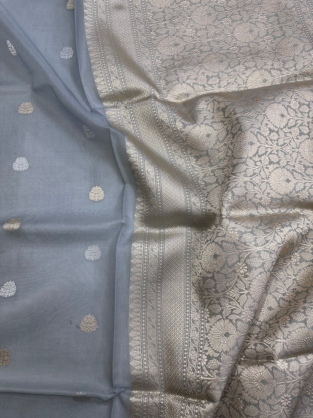 Pure Kora Silk Kadhwa Buta Handloom Saree