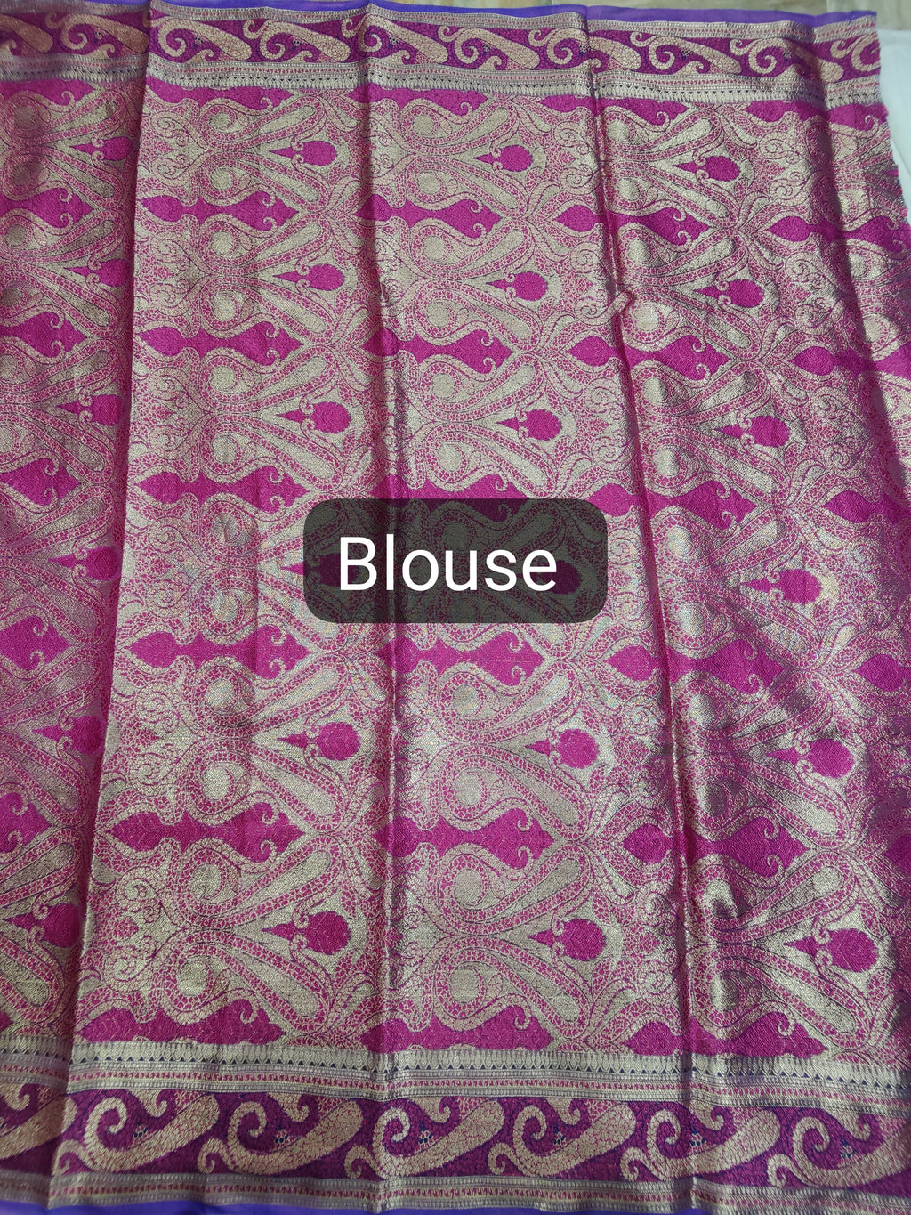 Banarasi Handloom Silk Kaduwa Weaving Saree – With Elegant Scallop Border & Interlock Detailing