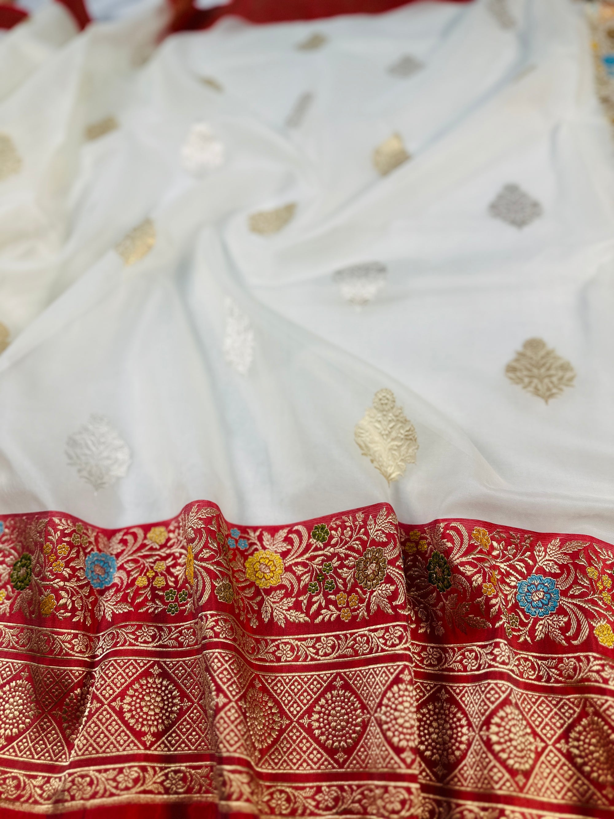 Pure Kora Silk Handloom Banarasi Saree