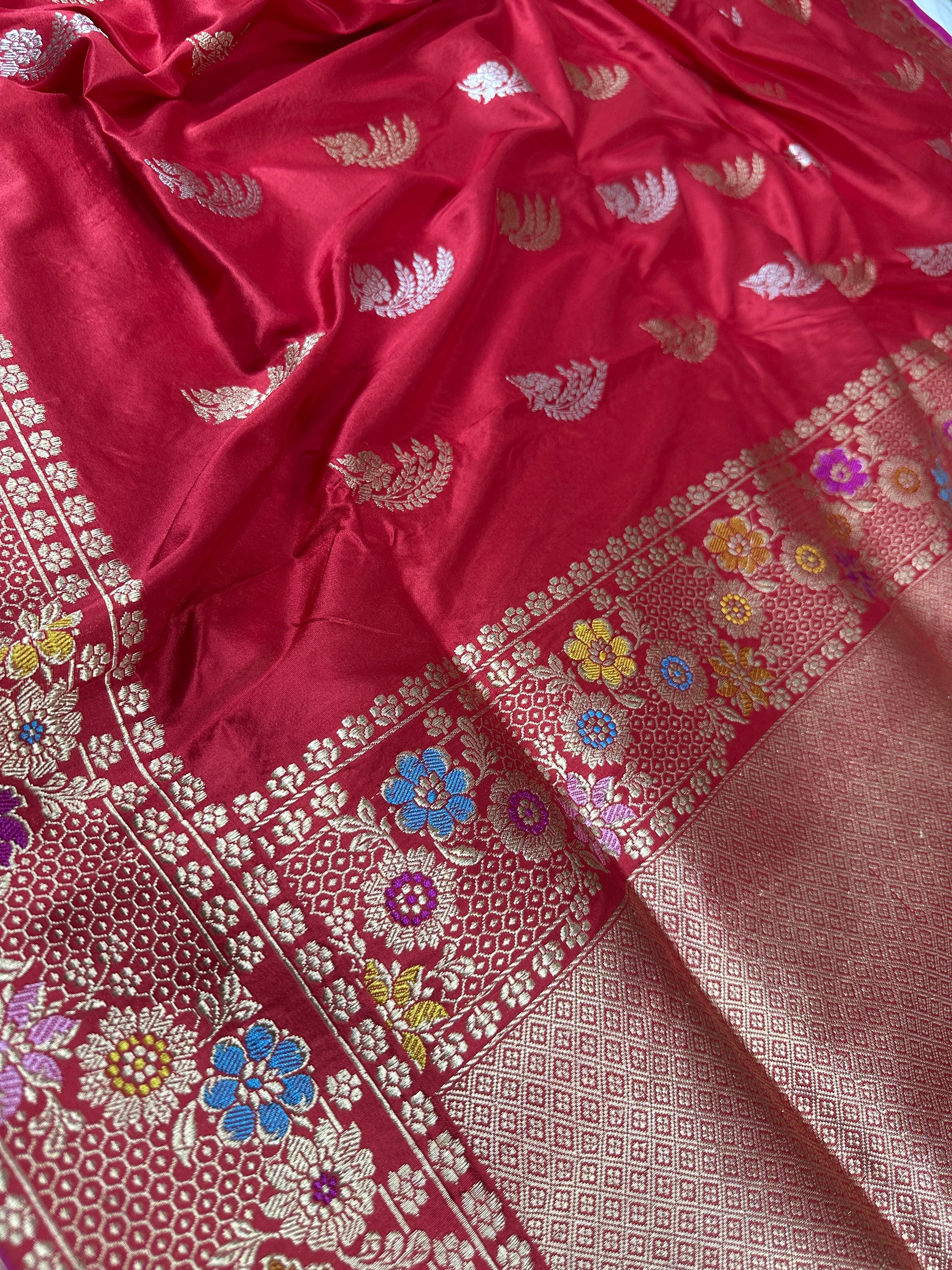 Pure Kora Silk Handloom Banarasi Sareee
