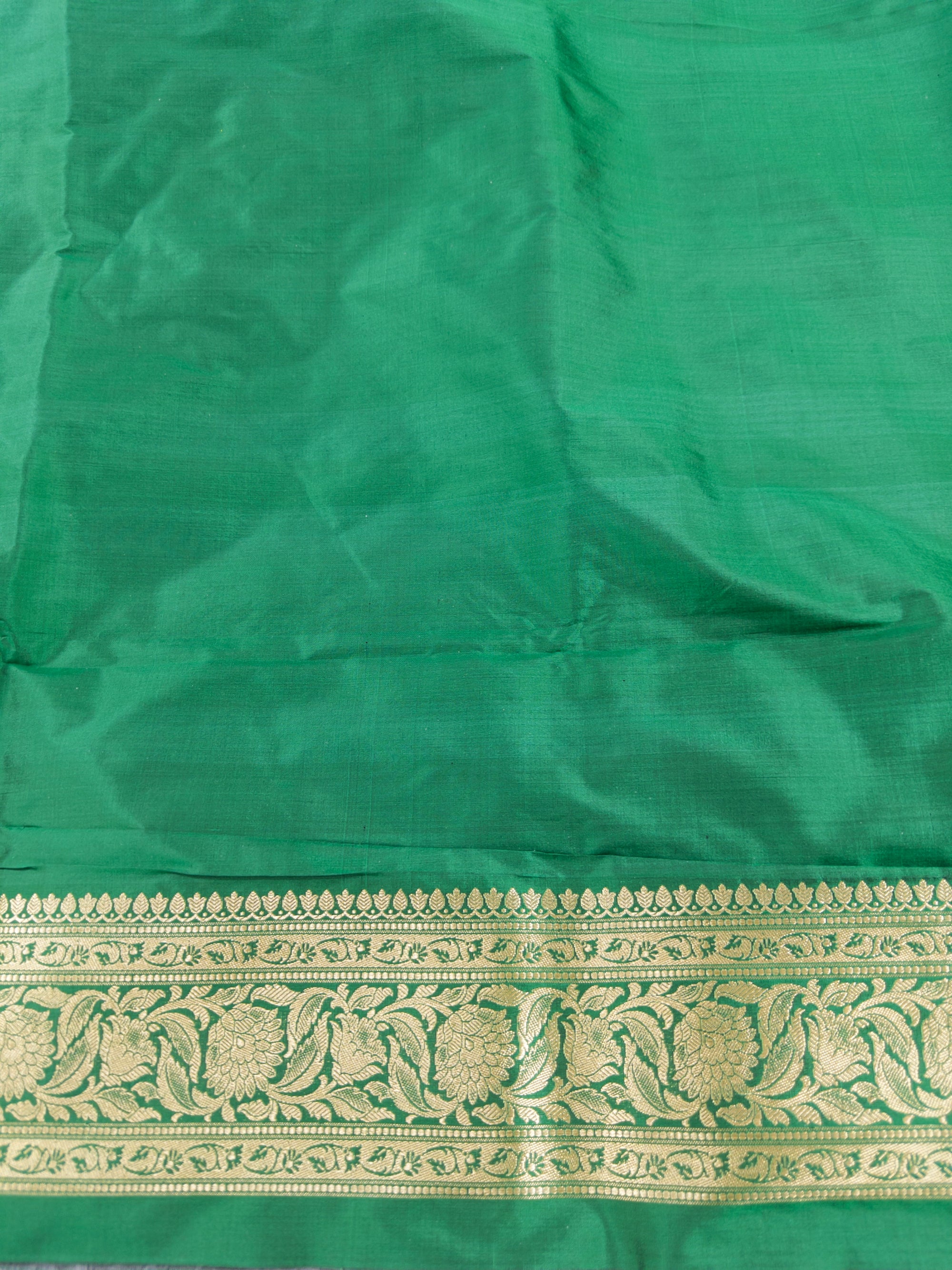 Pure Katan Silk Kadhwa Buta Handloom Saree