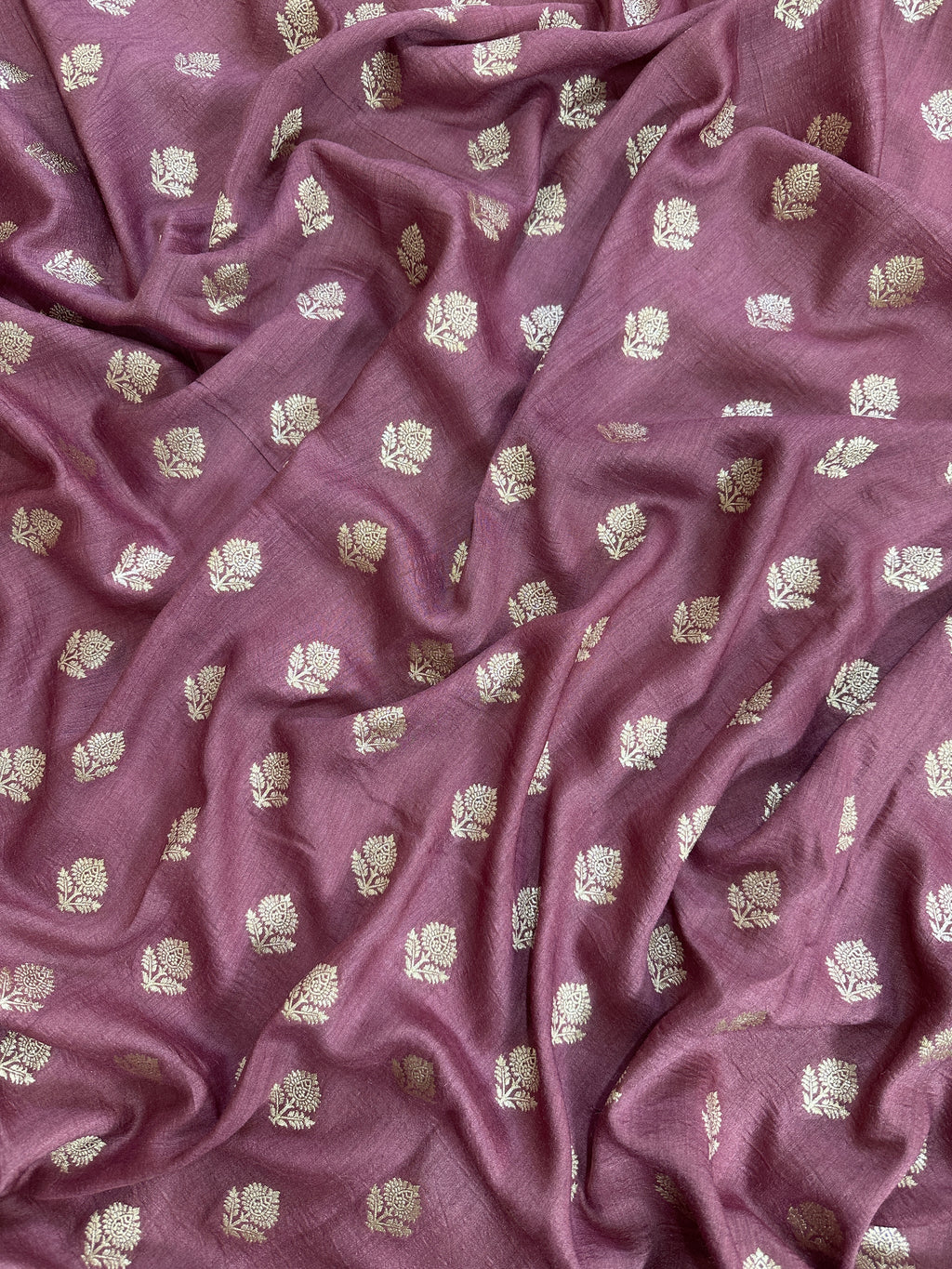 Pure Moonga Silk Banarasi Saree – Handwoven Elegance from Varanasi | Katan Banaras