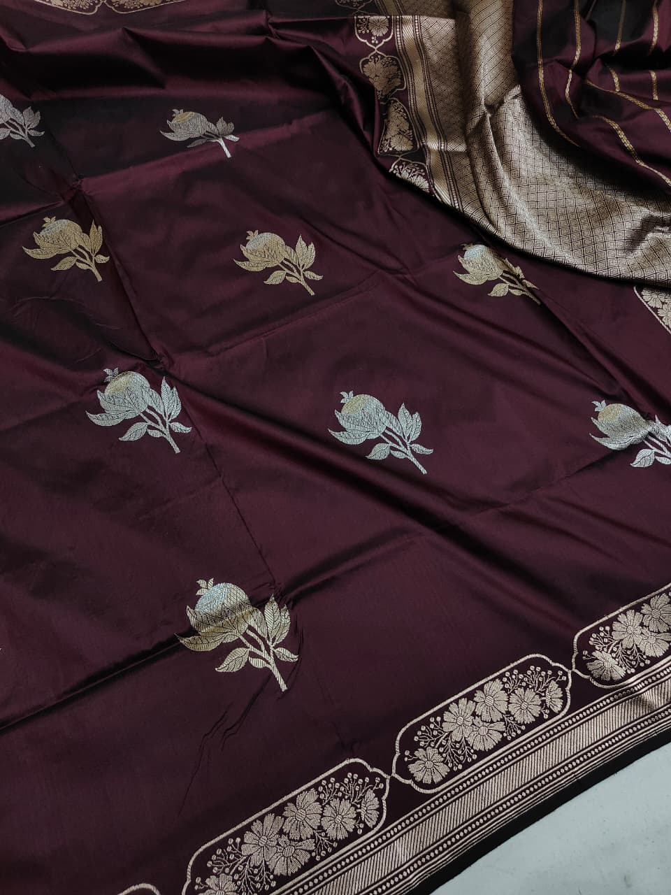 Pure Katan Silk Kadhwa Buta Banarasi Saree | Sona Rupa Zari | Dark Maroon