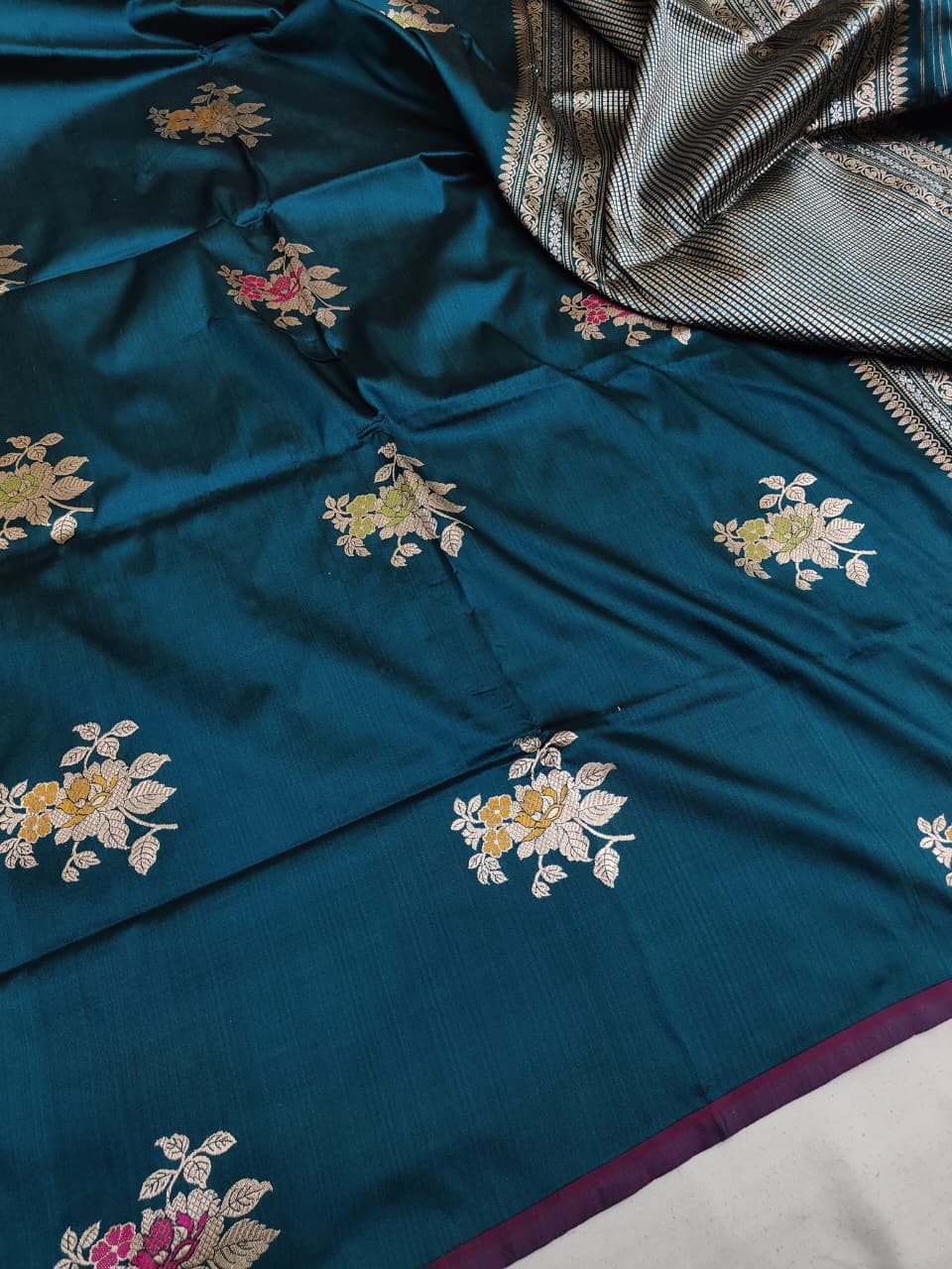 Teal Blue Pure Katan Silk Kadhwa Buta Banarasi Saree | Sona Rupa Zari & Tilfi Minakari