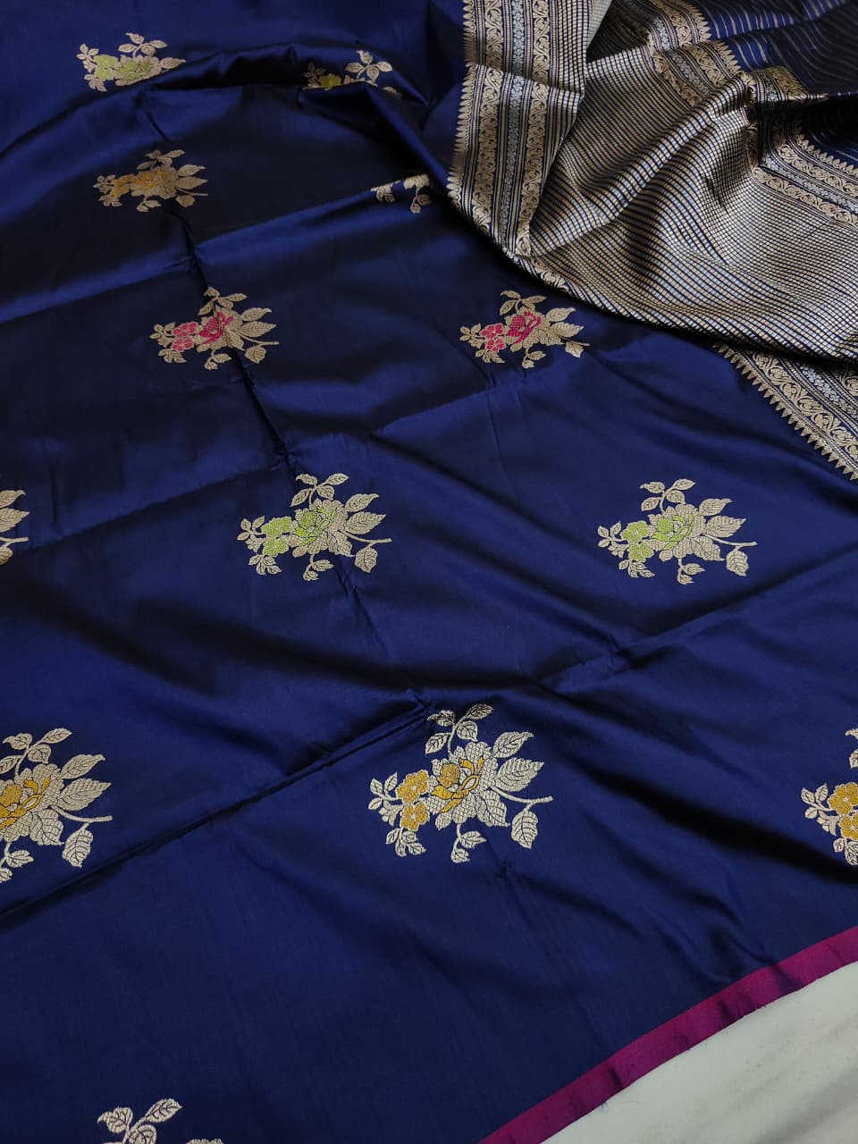 Pure Katan Silk Kadhwa Buta Banarasi Saree | Sona Rupa Zari & Tilfi Minakari | Royal Blue