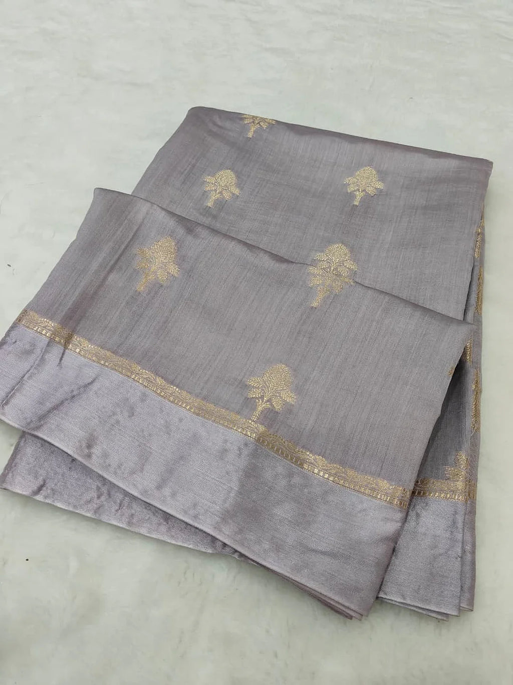 Pure Chiniya Silk Banarasi Saree | Jangla Zari Woven Luxury Saree from Varanasi