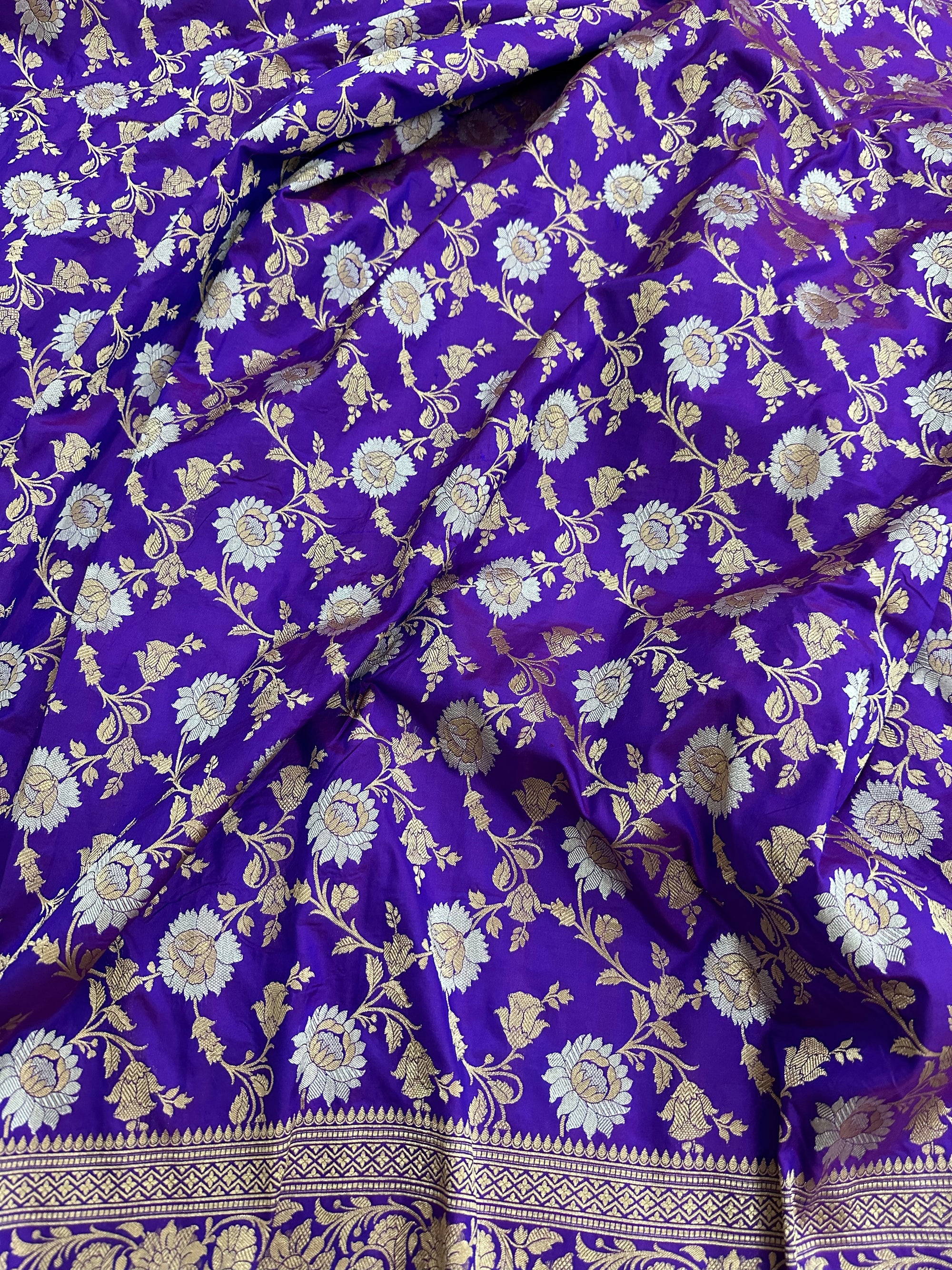 Pure Katan Silk Jangla Banarasi Saree with Sona Rupa Zari – Handloom Luxury with Gold & Silver Weave