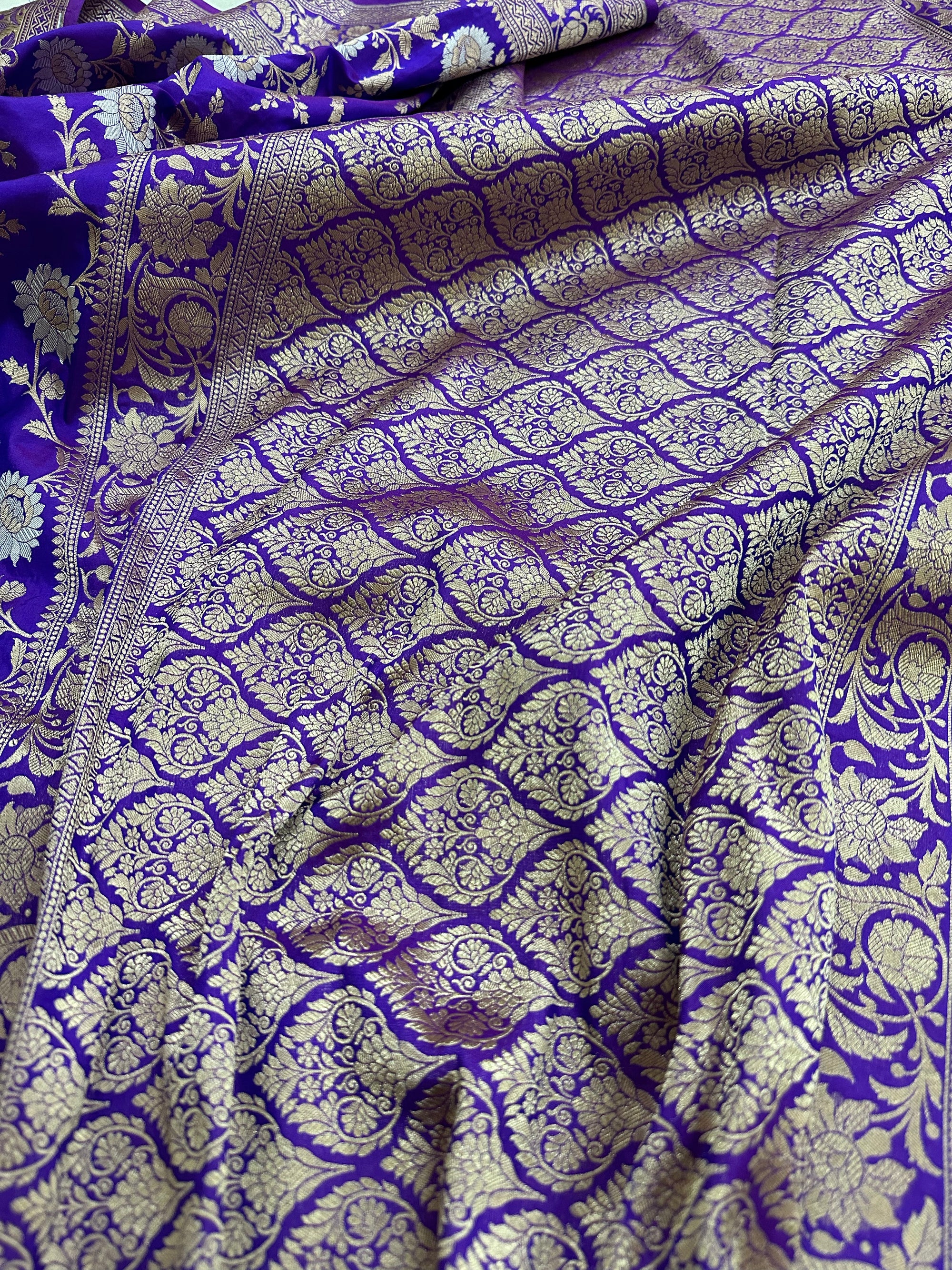 Pure Katan Silk Jangla Banarasi Saree with Sona Rupa Zari – Handloom Luxury with Gold & Silver Weave
