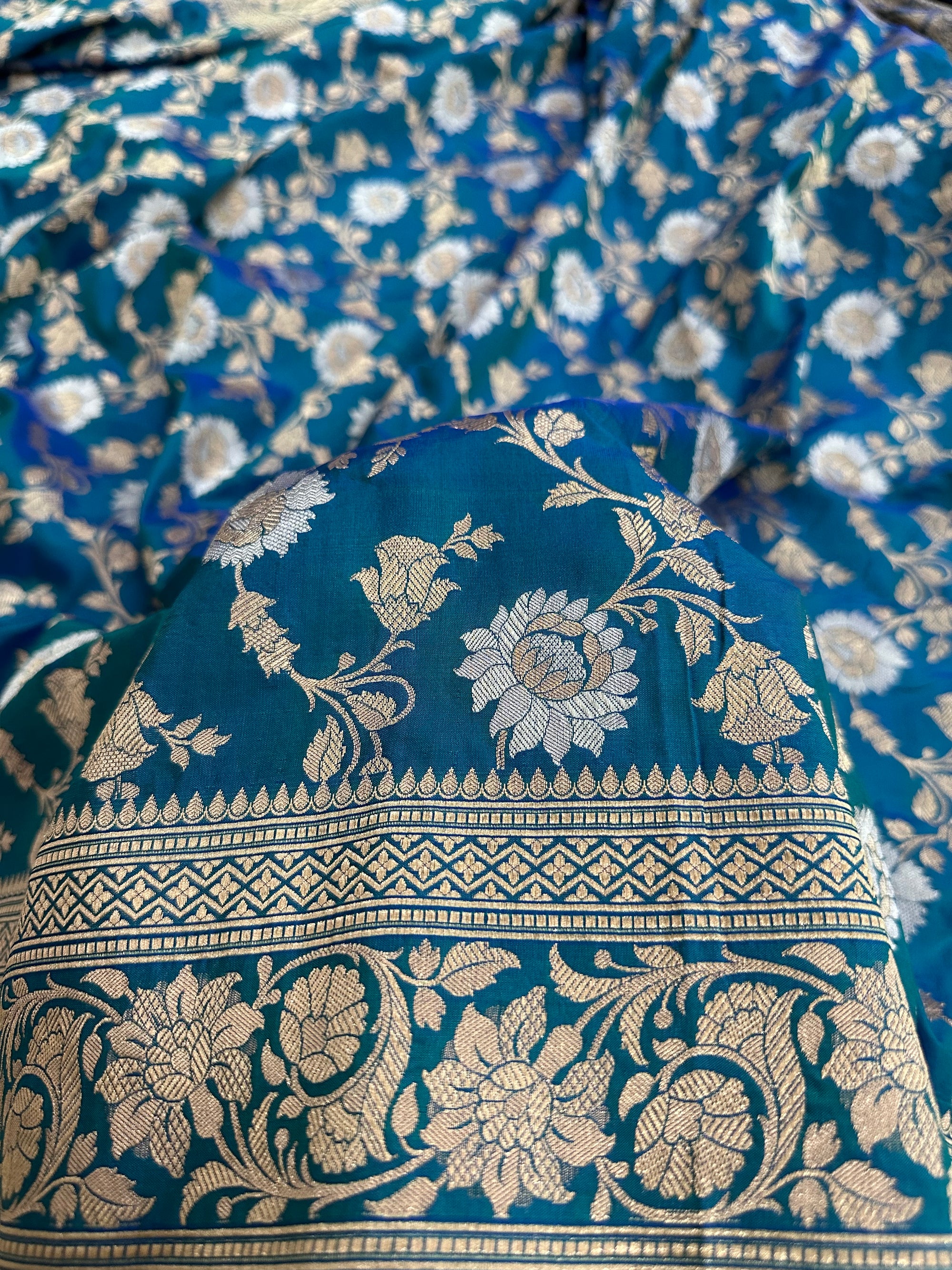 Pure Katan Silk Jangla Banarasi Saree with Sona Rupa Zari – Handloom Luxury with Gold & Silver Weave